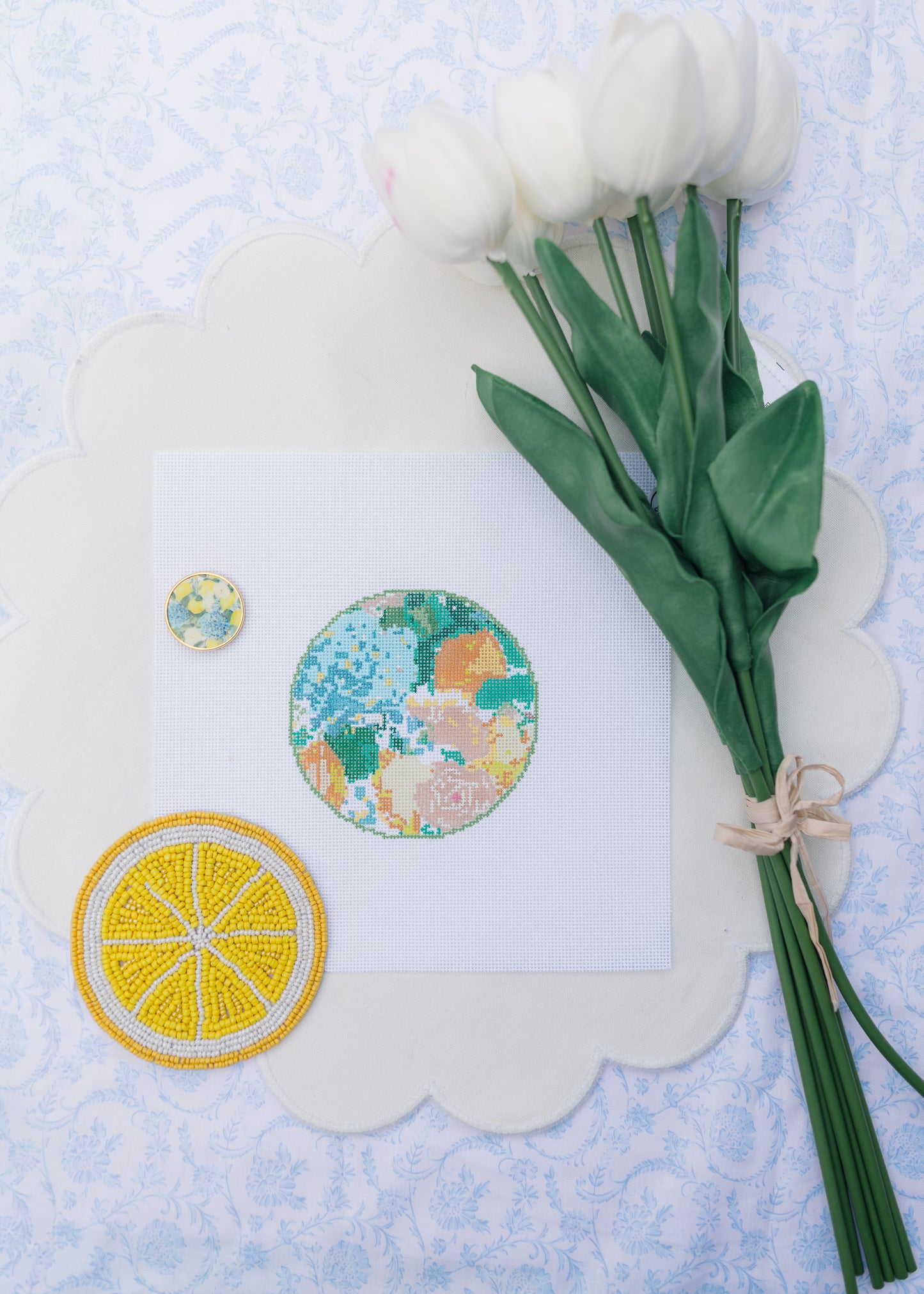 Lemon Floral round